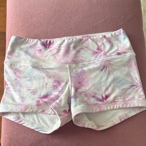 FLEO Bootie/Crossfit/Fitness Shorts Pink/Lavender/White Floral Print-so pretty!